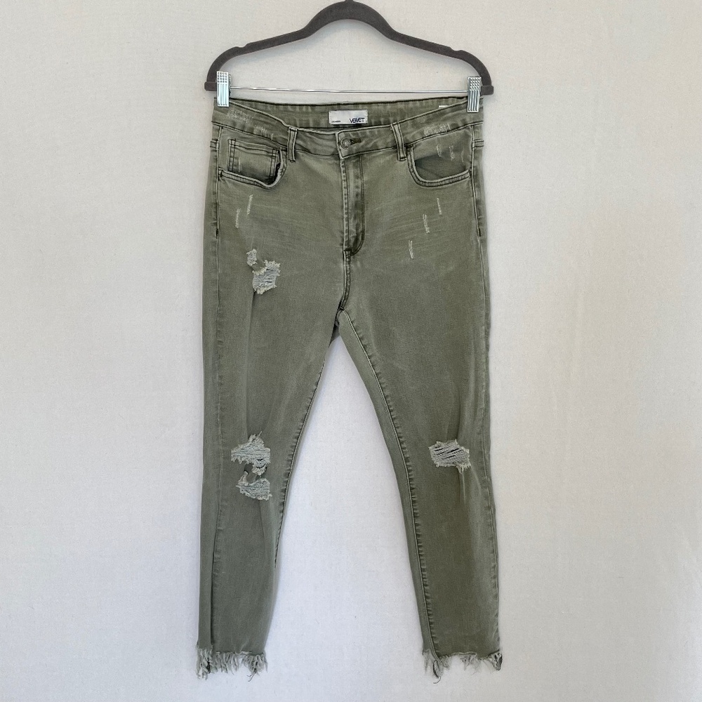 VERVET Women’s Size 32 Distressed Frayed Hem 5 Pocket Ankle Skinny Jeans
